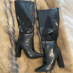 Givana snakeskin knee high boots size 38